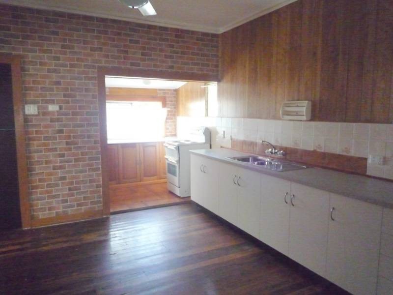 7 Seymour Street, Deception Bay QLD 4508