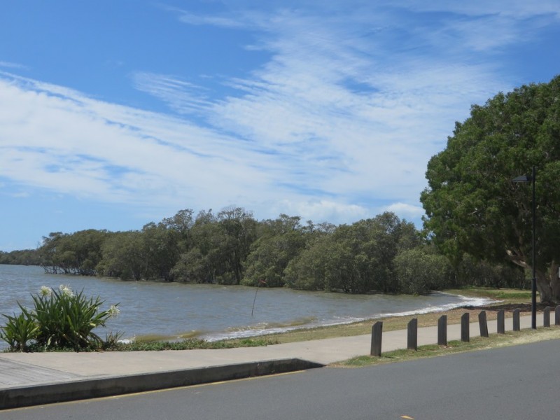 141 Esplanade South, Deception Bay QLD 4508
