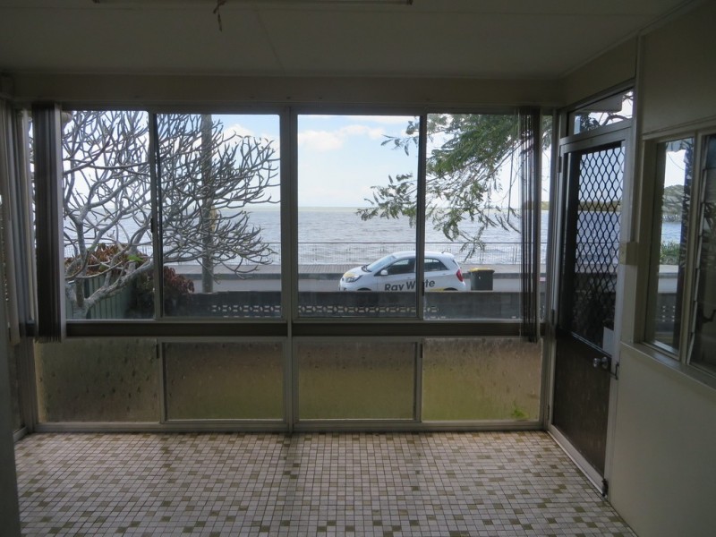 141 Esplanade South, Deception Bay QLD 4508