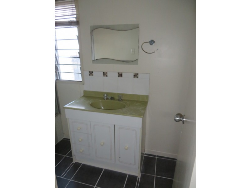 141 Esplanade South, Deception Bay QLD 4508