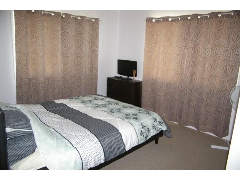 31 Windsor Place, Deception Bay QLD 4508