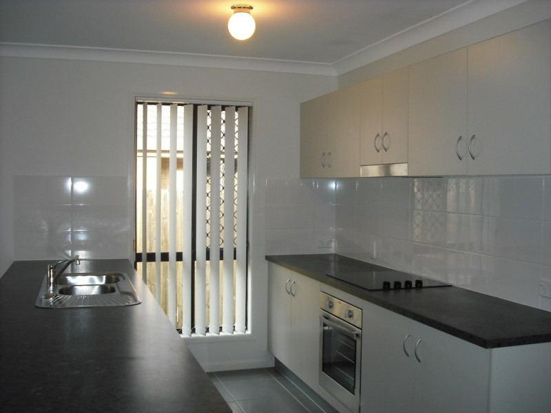 26 Hubner Drive, Rothwell QLD 4022