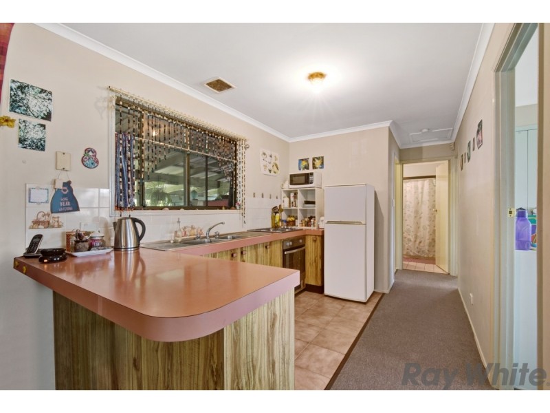 19 Central Avenue, Deception Bay QLD 4508