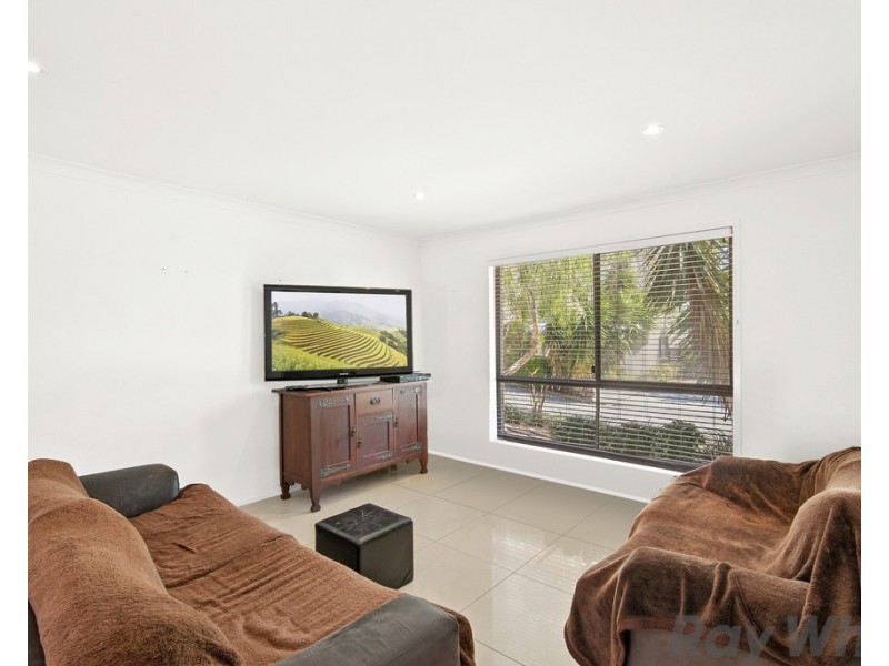 3/17 Lady Bowen Parade, Rothwell QLD 4022