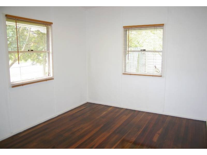 12 Summer Street, Deception Bay QLD 4508