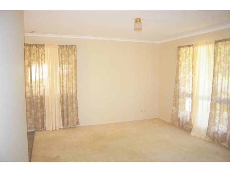 8 Flanagan Street, Deception Bay QLD 4508