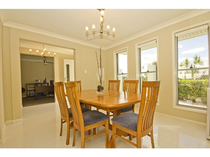 6 Wellington Road, Murrumba Downs QLD 4503