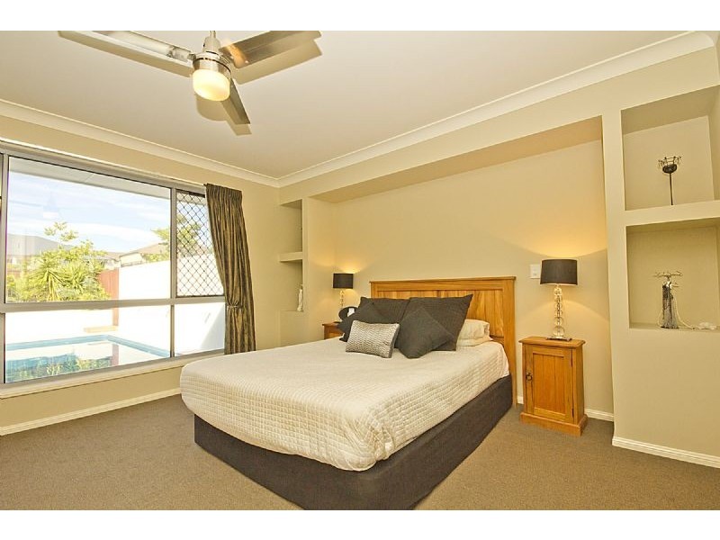 6 Wellington Road, Murrumba Downs QLD 4503