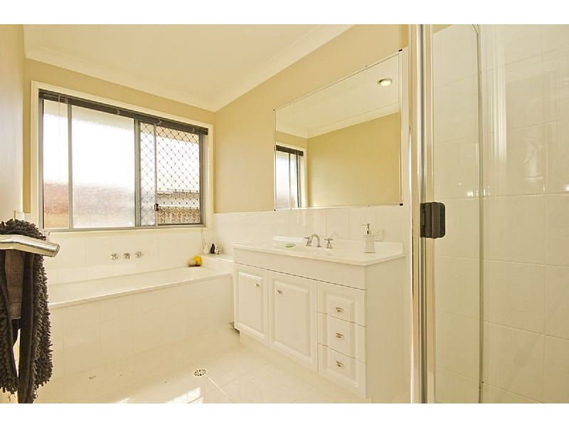 6 Wellington Road, Murrumba Downs QLD 4503