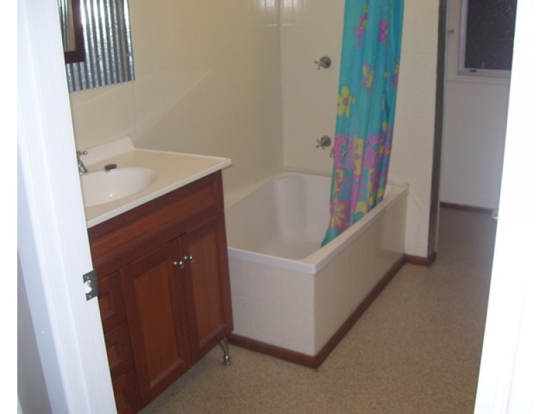 16 Gregory Avenue, Deception Bay QLD 4508