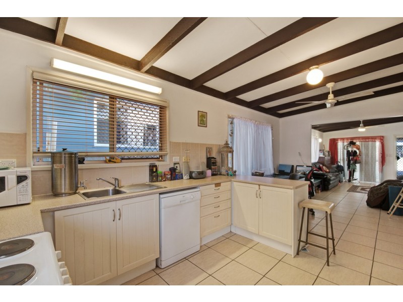 18 Porpoise Street, Deception Bay QLD 4508