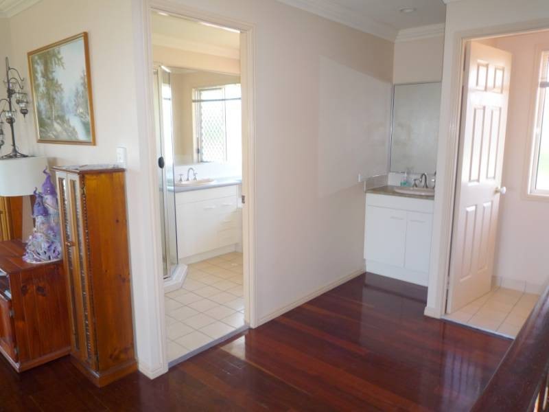 5 Townsville Crescent, Deception Bay QLD 4508