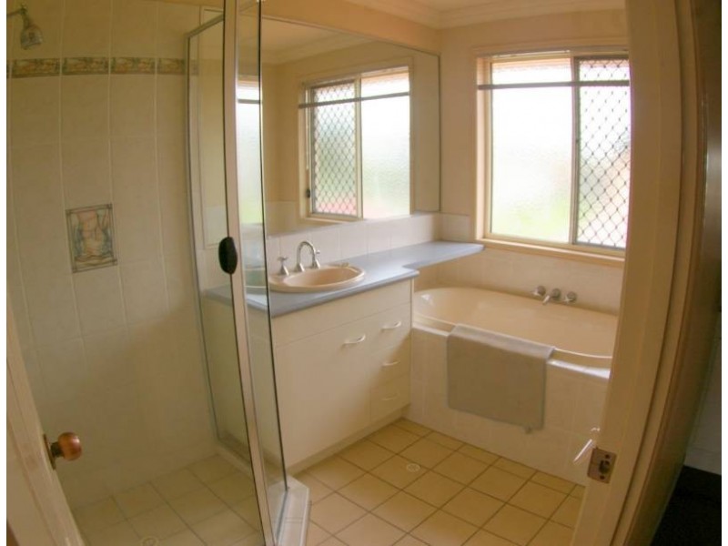 5 Townsville Crescent, Deception Bay QLD 4508