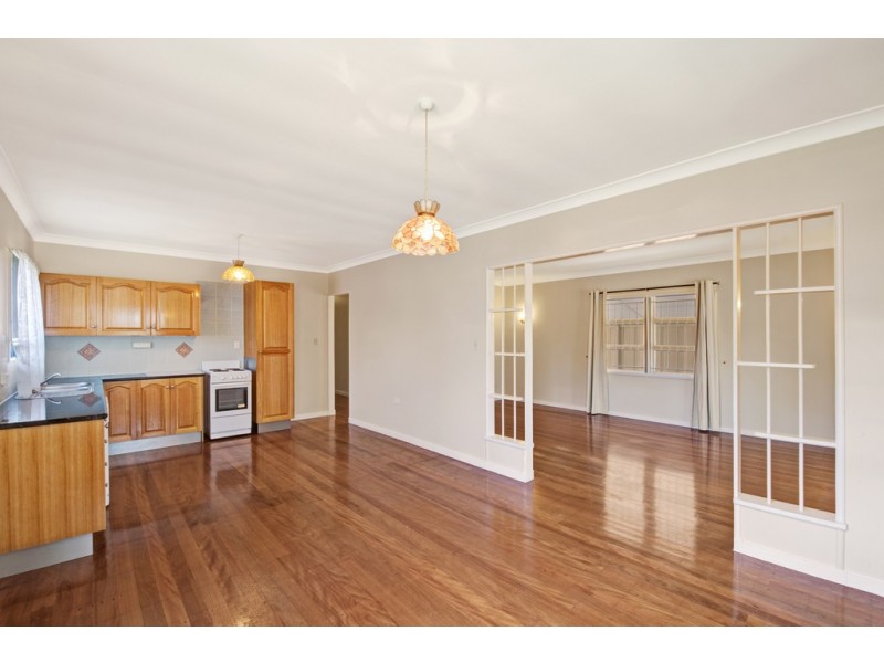 69 Captain Cook Parade, Deception Bay QLD 4508