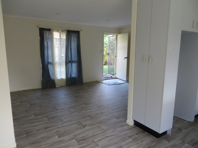 1 Holloway Court, Deception Bay QLD 4508