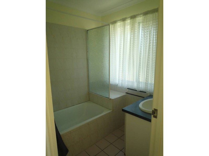1 Holloway Court, Deception Bay QLD 4508