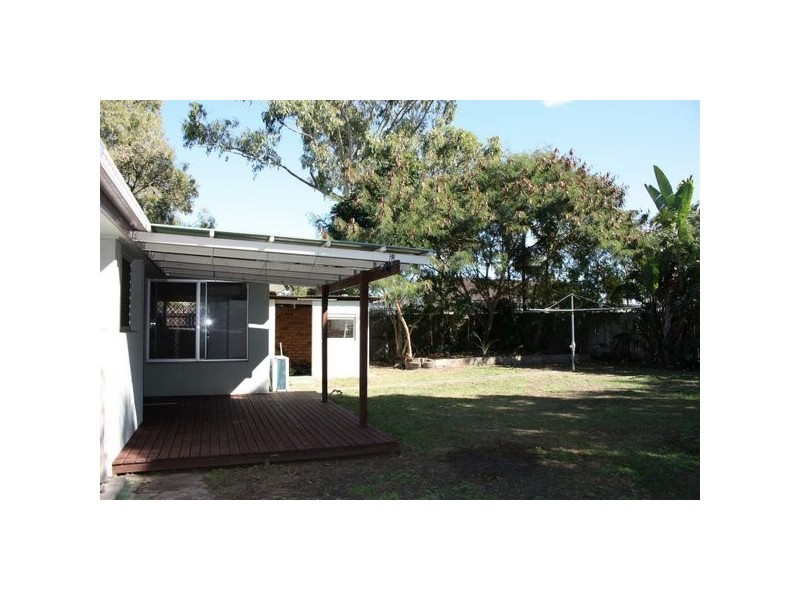 17 Fern Street, Deception Bay QLD 4508