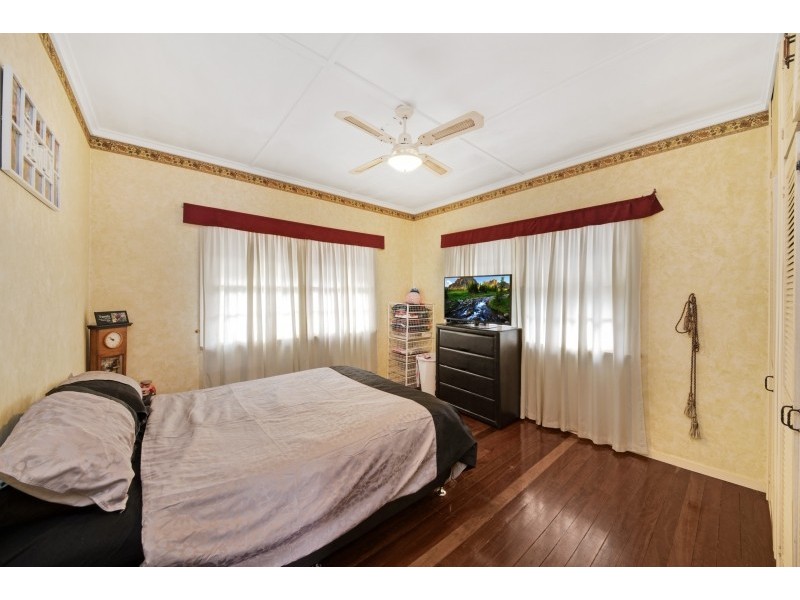 5 Silver Street, Deception Bay QLD 4508