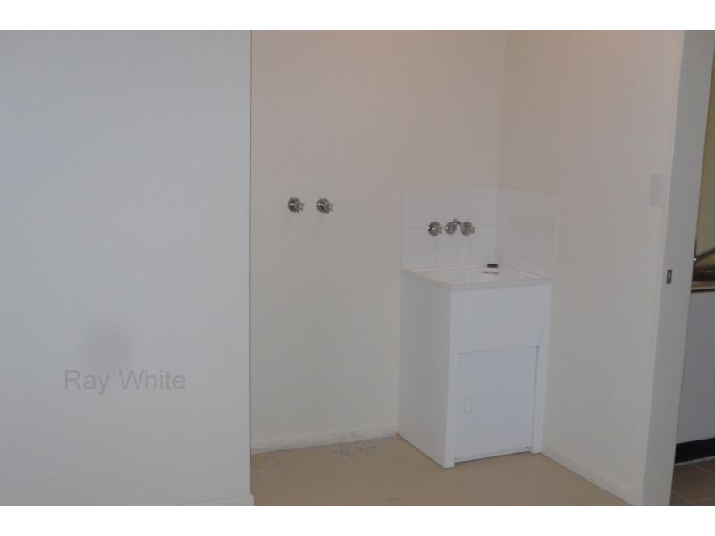 2/55-57 Thompson Street, Deception Bay QLD 4508