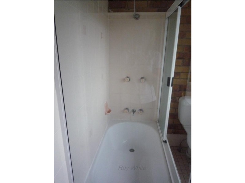 4/10 Seaview Parade, Deception Bay QLD 4508