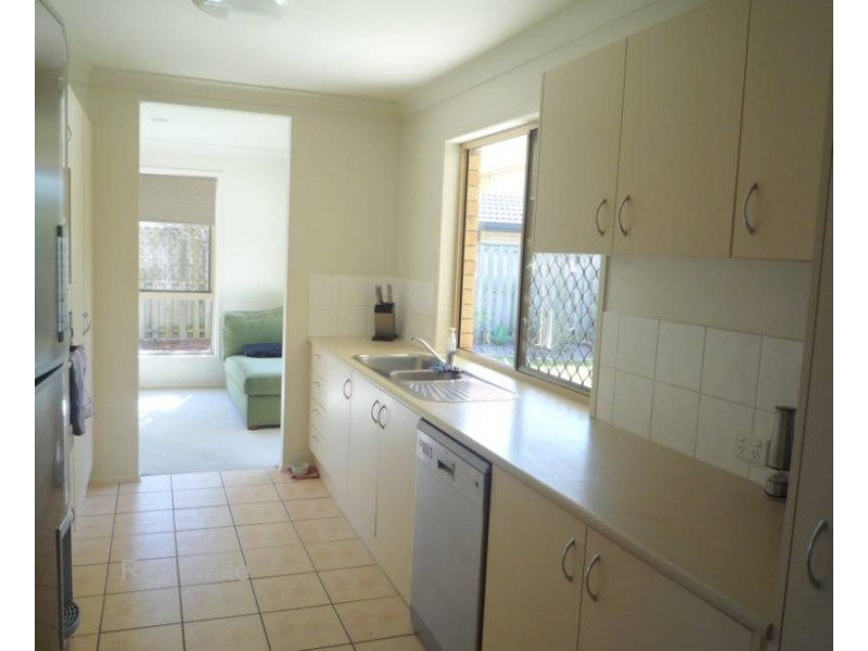 69 Lipscombe Rd, Deception Bay QLD 4508