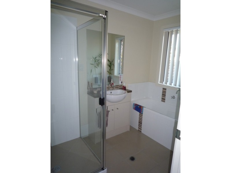 1 Eucalyptus Street, Ningi QLD 4511