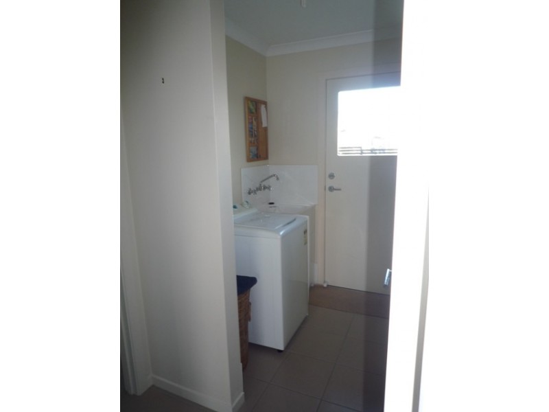 1 Eucalyptus Street, Ningi QLD 4511