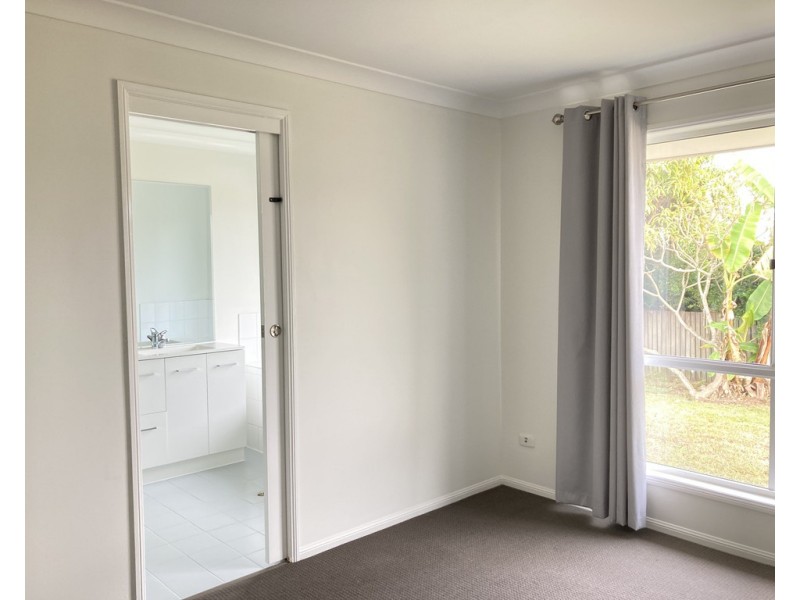 84 Moreton Downs Drive, Deception Bay QLD 4508