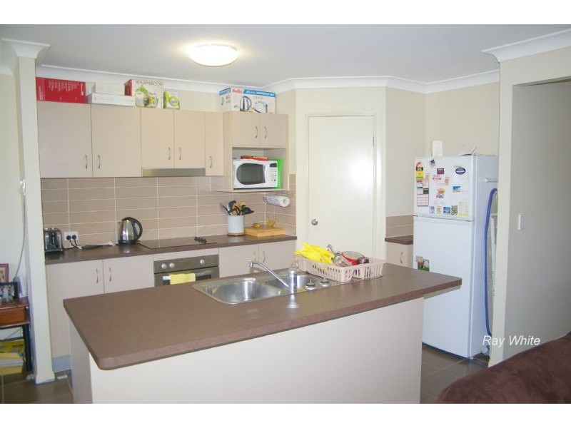 1/8 Arakoon Court, Rothwell QLD 4022