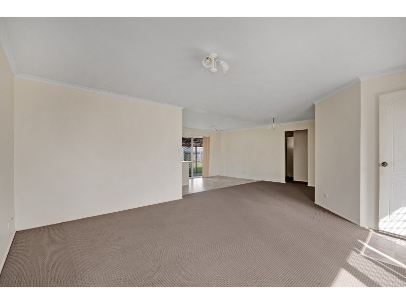 25 Lipscombe Road, Deception Bay QLD 4508