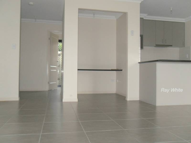 1 Caitlin Court, Rothwell QLD 4022