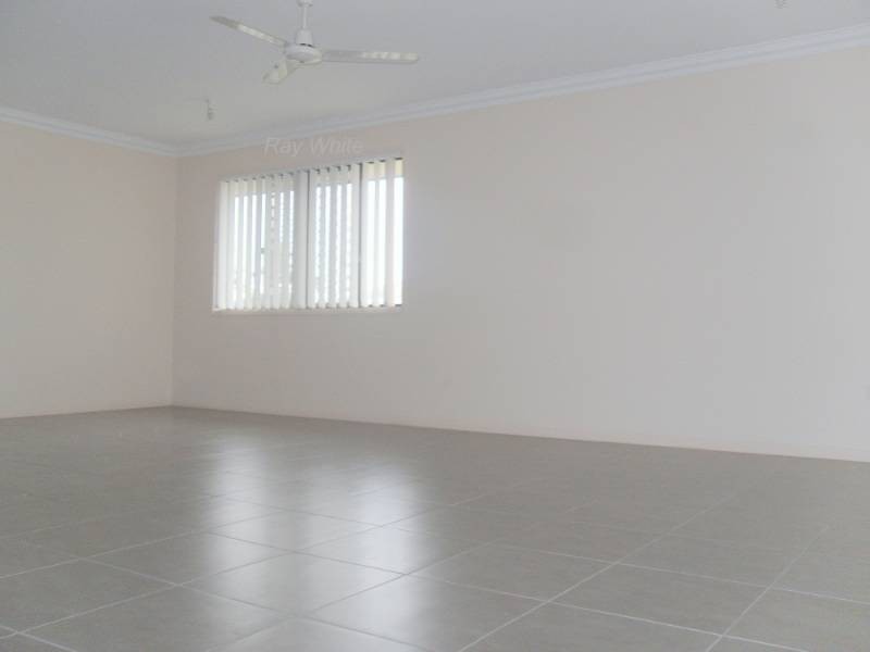 1 Caitlin Court, Rothwell QLD 4022