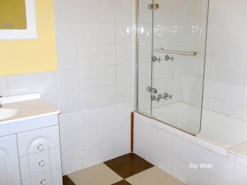 42 Park Road, Deception Bay QLD 4508