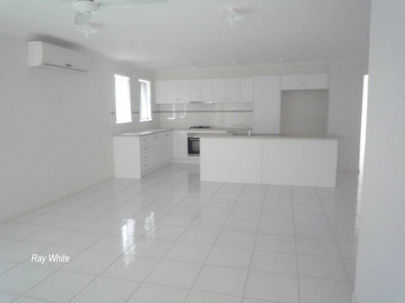 13 Peggy Road, Bellmere QLD 4510