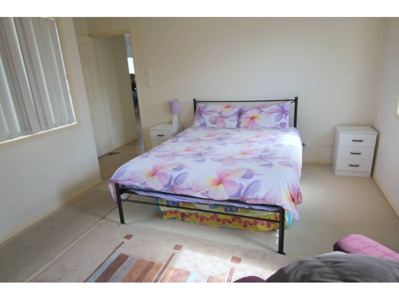 15 Sawrey Street, Rothwell QLD 4022