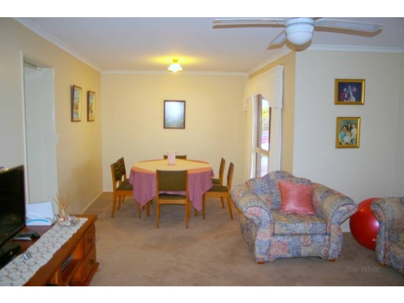 15 Ilinga Place, Kallangur QLD 4503