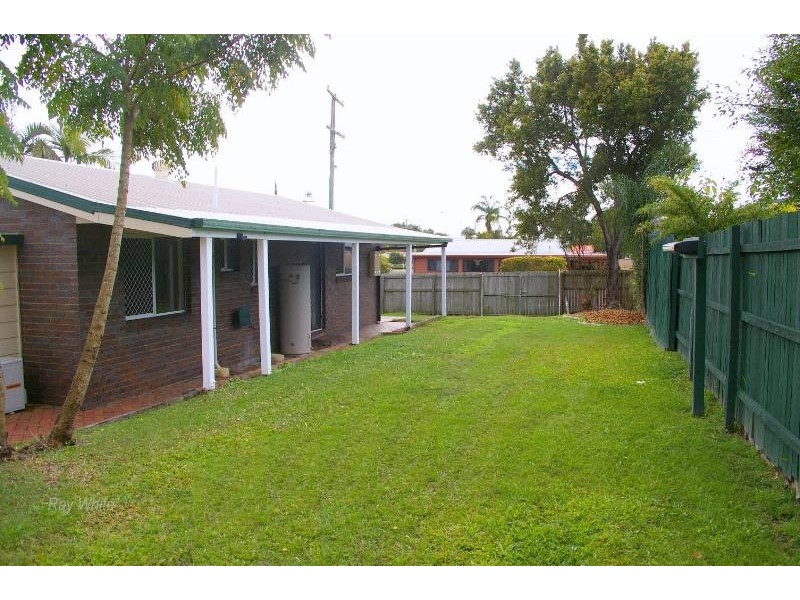 2 Warroo Drive, Deception Bay QLD 4508