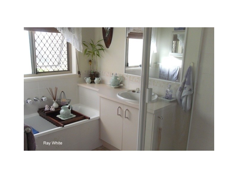 5 Bronwyn Crescent, Deception Bay QLD 4508