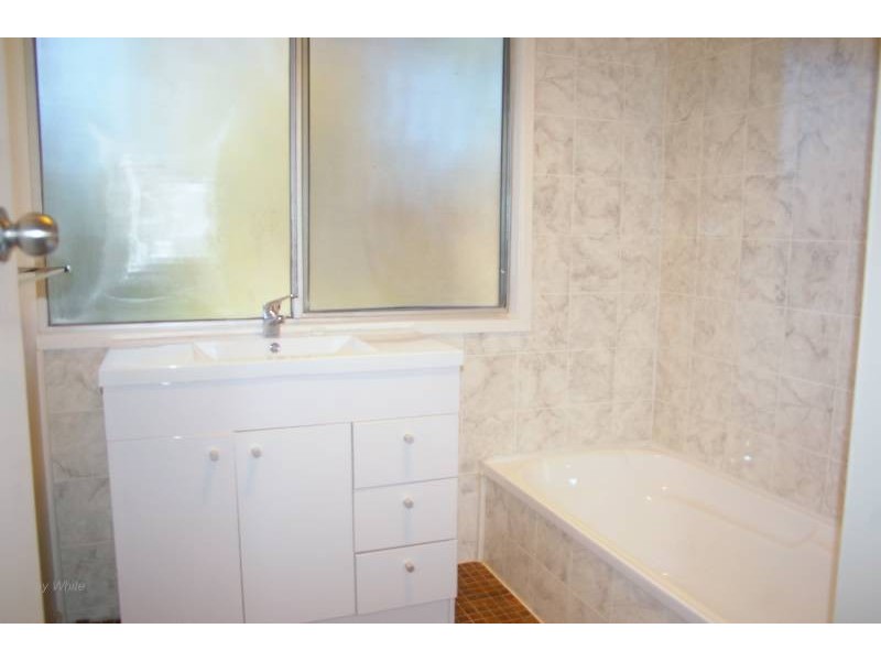 1 Central Avenue, Deception Bay QLD 4508