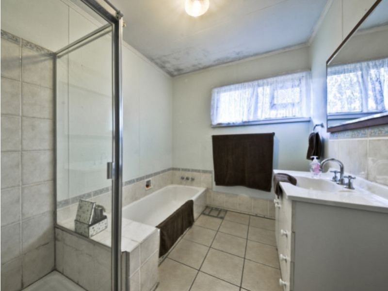 15 McKillop Street, Rothwell QLD 4022