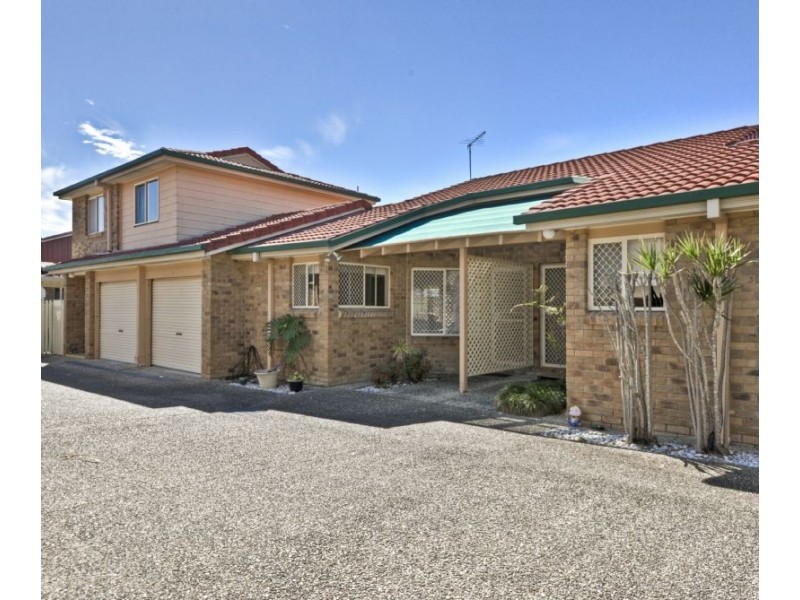 4/4 Wattle Road, Rothwell QLD 4022
