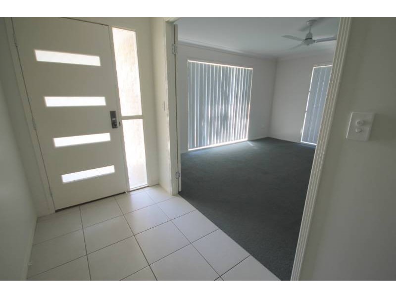 9 Robyn Close, Deception Bay QLD 4508