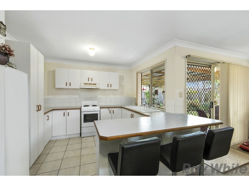 11 Emma Place, Deception Bay QLD 4508