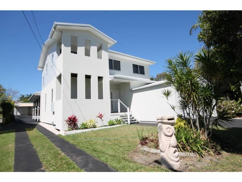 30 Central Avenue, Scarborough QLD 4020