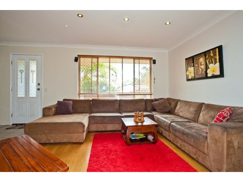 3 Roderick Street, Deception Bay QLD 4508