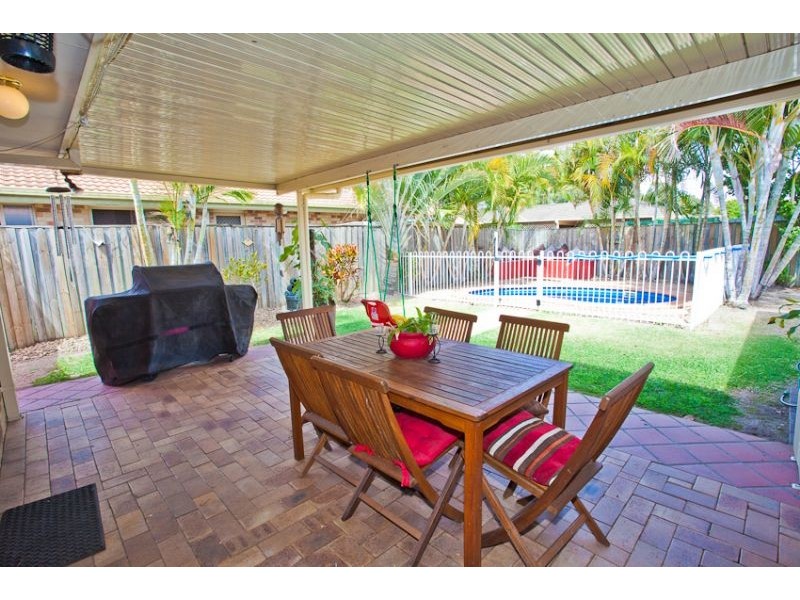 3 Roderick Street, Deception Bay QLD 4508