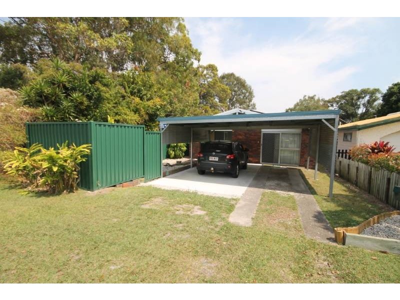 2 Dolphin Street, Deception Bay QLD 4508