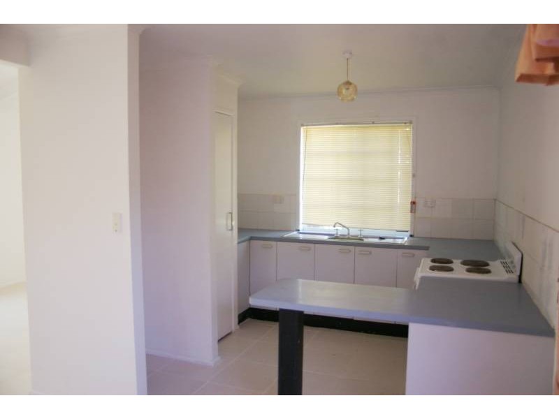 24 Dolphin Street, Deception Bay QLD 4508