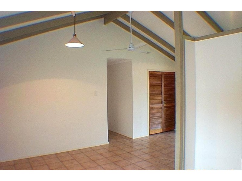 4 Finch Court, Deception Bay QLD 4508