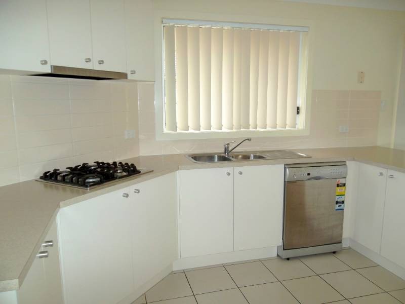 12 Tara Grove, Bellmere QLD 4510